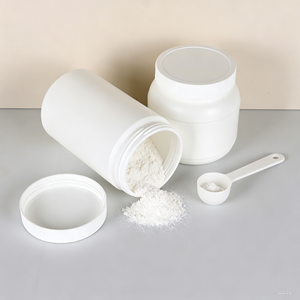ขวดพลาสติก HDPE หลายขนาดสำหรับใส่อาหารสัตว์เลี้ยง พร้อมฉลากลายสุนัขแบบกำหนดเองและช้อนตวง  สำหรับบรรจุอาหารเสริมสัตว์เลี้ยงแบรนด์ส่วนตัว - Product Image 1