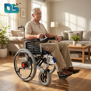 Fauteuil roulant électrique pliable léger et portable avec frein automatique, télécommande intelligente et accoudoir motorisé, <span class=keywords><strong>occasion</strong></span> à vendre - Product Image 1