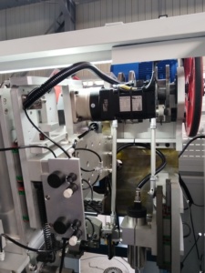 Junrong JRA-70 tốc độ cao 5-trục 3-đầu CNC bàn chải máy làm cho khoan và tufting/Chổi sản xuất - Product Image 3