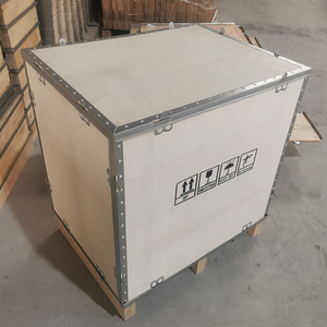 Caja de madera contrachapada Yong Sheng Long de 7 mm de grosor con correas de acero para exportación de paneles solares, tamaño personalizable - Product Image 3