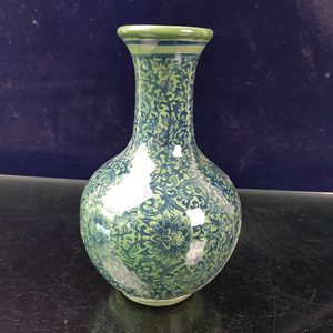 Vases en porcelaine bleu et blanc émaillée verte, à poignée en jade, design classique, objets de collection anciens, pour la décoration de la maison S1770 - Product Image 3
