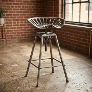 Taburete de Bar Industrial y Vintage de Hierro Fundido Ajustable, Asiento con Diseño de Tractor Antiguo, Cuero Ecológico para Uso en el Hogar y Hoteles - Product Image 2