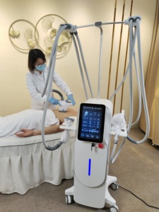 <span class=keywords><strong>2025</strong></span> Mới 4 Trong 1 Chân Không Quay Áp Lực Tiêu Cực Tốt Nhất Nhà Sử Dụng Hình Dạng Máy Giảm Béo V9 V10 - Product Image 5