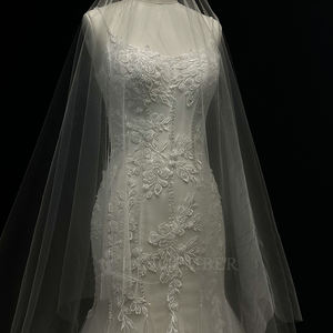 Robe de mariée sirène moderne NT46, longue, sans bretelles, en dentelle brodée, tulle, avec appliques florales en cristal - Product Image 4