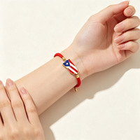Bracelet en acier inoxydable plaqué or 18 carats avec émail, carte de Porto Rico, breloque drapeau Boricua portoricain, cordon rouge en macramé