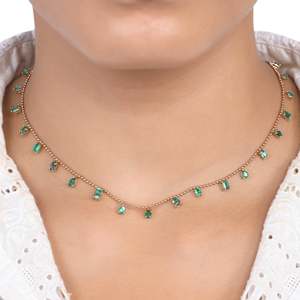 Collier en or pur 14 carats élégant avec émeraude verte naturelle en gros Collier à breloques en forme de mélange avec pierres précieuses et émeraudes multiples - Product Image 4