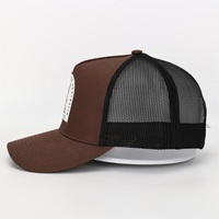 Gorra de camionero desgastada deportiva con logotipo de parche bordado personalizado al por mayor gorras OEM de alta calidad para malla de lona de pesca de rendimiento