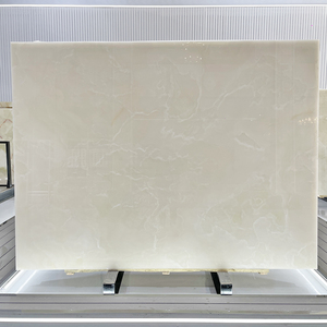 Dalle de <span class=keywords><strong>Pierre</strong></span> d'Onyx Blanche Claire Translucide Polie sur Mesure <span class=keywords><strong>pour</strong></span> Panneau Mural Rétroéclairé d'Intérieur Moderne, Plateau de Table et Meuble-Lavabo de Salle de Bain - Product Image 1