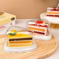 Boîte en mousse transparente triangulaire épaissie haut de gamme anti-buée pour durian, mille-feuille, tranches de matcha, desserts et emballage alimentaire