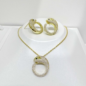Ensemble collier et boucles d'oreilles hip hop géométriques en argent 925, élégant, pour femme, demoiselle d'honneur, motif unique, zircon, bijoux pour femmes. - Product Image 5