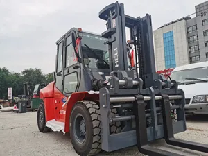 Chariot élévateur diesel HELI CPCD70 de 7 tonnes pour l'empilage de charges lourdes et le transfert de matériaux en vrac dans les ports, les zones de conteneurs et les usines sidérurgiques. - Product Image 6