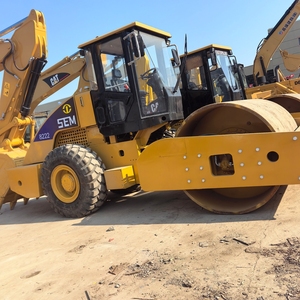 95%NEW Brand New SEM 8222 <b>Road</b> <b>Roller</b> Original Factory Equipment - Product Image 4