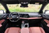 Nouvelle voiture Changan X5 PLUS 2026, SUV essence 1.5T, boîte manuelle, pneus R18, sièges en cuir, moteur essence, conduite à gauche