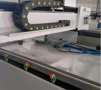 Machine de traitement du verre CNC nouvelle condition ligne droite bordure forage fraisage polissage centre de travail pour pompe de construction