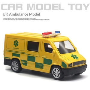 Set di 3 Modellini in Metallo <span class=keywords><strong>Scala</strong></span> <span class=keywords><strong>1</strong></span>:<span class=keywords><strong>43</strong></span> <span class=keywords><strong>Auto</strong></span> della Polizia Britannica, Camion dei Pompieri e Ambulanza con Funzione Pull-Back - Product Image 6