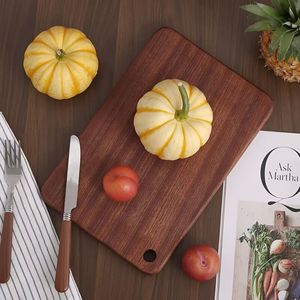 Tabla de Cortar de Madera Maciza Rectangular Antideslizante, Tabla de Picar para Cocina, Superficie para Preparar Frutas y Alimentos para Bebés - Product Image 1