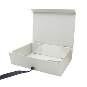 กล่องพับได้แบบกำหนดเอง สีขาว กล่องแข็งแบบแม่เหล็กพับได้ - Product Image 1