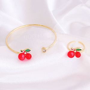 2025 pulseras de mariquita pulseras de cereza chapadas en oro de 18 quilates para regalos mujeres mariquita insecto pulseras de cadena de eslabones - Product Image 6