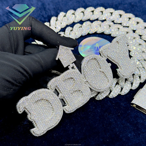 Colgante de Plata de Ley 925 Chapado en Oro de 18K con Letra Personalizada y Moissanita VVS, Certificado GRA, Joyería Hiphop - Product Image 2