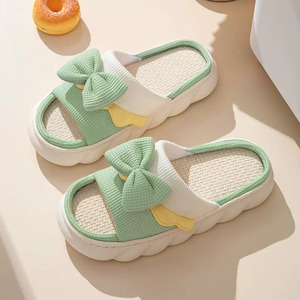Sandales tendance pour femmes, à bout ouvert, pour la plage, la maison et la salle de bain, avec semelle souple antidérapante et amortie, pour la saison printanière - Product Image 2