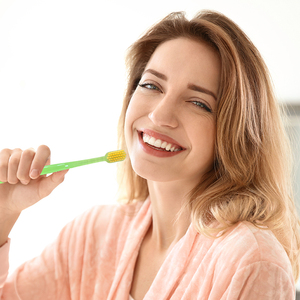 Brosse à dents à poils doux avec logo personnalisé, manche en <span class=keywords><strong>plastique</strong></span> pour adulte, pour usage personnel à domicile - Product Image 6