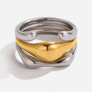 Anillo Minimalista de Acero Inoxidable con Baño de Oro de 18K, Forma Geométrica de Lágrima, Joyería Unisex para Regalo - Product Image 1