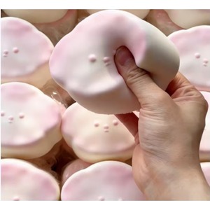 Snowflake <b>Biscuit</b> Dog Slow-rebound, Soft-to-the-touch, Slow-squeeze Stress-relief Toy Cute Factory Cross-border Wholesale - Product Image 4