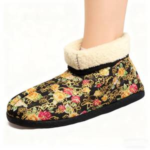 Soft and <b>warm</b> winter floral non-slip gold stamped ankle <b>socks</b> <b>women</b> with digital printed cuff logo - for daily use - Product Image 1