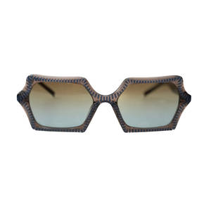 แว่นกันแดดเลนส์ไรน์สโตนป้องกันแสงสะท้อนน้ำหนักเบาทรงเหลี่ยมสไตล์คลาสสิกสีสันสดใสสำหรับผู้ชายและผู้หญิง - Product Image 3