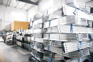 150L thép không gỉ nồi hơi Geyser trên mái nhà tấm phẳng hệ thống máy nước nóng năng <span class=keywords><strong>l</strong></span>ượng mặt trời cắm trực tiếp - Product Image 6