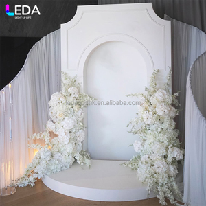 Décor d'événements modernes LEDA, toile de fond en acrylique blanc personnalisée, formes irrégulières, fleurs suspendues, fond pour mariage - Product Image 4