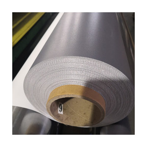 Bán tráng phía trước màu xám trở lại bán mờ 450gsm 1000D * 1000D 18*18 Vật liệu in kỹ thuật số <span class=keywords><strong>PVC</strong></span> biểu ngữ Flex mẫu miễn phí - Product Image 2