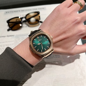 <span class=keywords><strong>Montre</strong></span> décontractée ultra-fine pour <span class=keywords><strong>homme</strong></span> de <span class=keywords><strong>marque</strong></span> <span class=keywords><strong>suisse</strong></span>, nouveau bracelet en cuir, mouvement à quartz, verre en alliage, bracelet de 20 mm, aiguilles, article populaire pour le commerce extérieur - Product Image 1