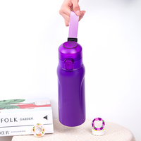 Bouteille d'eau portable en acier inoxydable à double paroi de 750 ml pour le sport et la perte de poids, avec capsules de saveur – Vente en gros