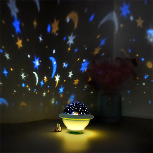 UFO petite veilleuse intelligente pour enfants Projecteurs Sky Starlight Veilleuse LED Chargement USB - Product Image 1