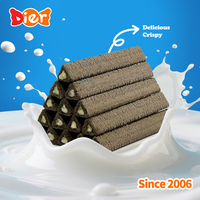 ODM Candy Venta al por mayor Etiqueta privada personalizada Halal Galletas crujientes Stick Triángulo Sabor a leche Esquina crujiente Snack Barra de chocolate