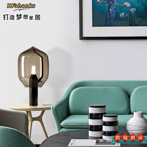 Lámpara de Mesa de Diseño Creativo Posmoderno, E27 LED, Decorativa para Dormitorio o Estudio - Product Image 5