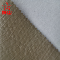Tissu PVC tricoté durable et résistant à l'abrasion, imperméable et anti-moisissure pour la sellerie de canapé, les meubles et les sièges de voiture (vente en gros)
