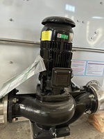 Pompe à pression en fonte fiable avec une capacité de 200-300 L/min et un moteur pour des performances améliorées des tours de refroidissement