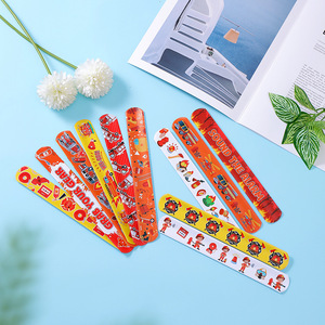Bracelet en PVC imprimé motif camion de pompiers, protection incendie, cadeau échange étudiant, dessin animé <span class=keywords><strong>pop</strong></span>, pour l'approvisionnement transfrontalier - Product Image 4