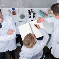 Carnet de laboratoire de chimie personnalisé à spirale, papier quadrillé, journal de laboratoire pour étudiants en sciences, enregistrement de recherche scolaire