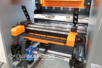 Machine à cintrer CNC à écran tactile DA53TX 210T3200 pour plieuse hydraulique intelligente entièrement automatique avec moteur