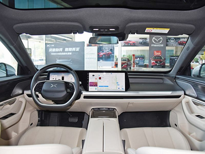 2024 Sport coupé avec chargeur rapide gratuit voiture longue portée luxe nouveaux véhicules énergétiques <span class=keywords><strong>Xpeng</strong></span> <span class=keywords><strong>P5</strong></span> P7 voiture électrique pour adulte - Product Image 2