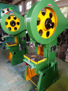 Presse à poinçonner inclinable anti-vibrations pour le découpage <span class=keywords><strong>de</strong></span> plaques, le rivetage et la pressage <span class=keywords><strong>de</strong></span> pièces <span class=keywords><strong>de</strong></span> quincaillerie en production <span class=keywords><strong>de</strong></span> masse - Product Image 6