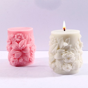 Moule à bougie en résine en forme de pilier de fleurs, moule en silicone gaufré pour la décoration de la maison, moule à bougie parfumée - Product Image 2