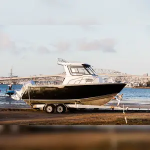 Süßwasser Fischerboot Ozean gehen Fischerboot kleine tragbare Fischerboote Yacht Diesel Bedienfeld drehbare Yacht Yacht CD