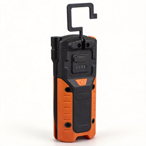 Lampe de poche compacte rechargeable 1500LM avec aimant puissant et deux modes de faisceau lumineux - Product Image 2
