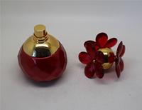Botol Parfum Kaca Merah Mewah untuk Wanita, Set Lengkap 70Ml dengan Topi Aluminium Bunga