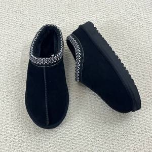 Botas de Nieve con Plataforma y Peluche, Cálidas para Otoño e Invierno, Marca de Diseño, Zapatos de Moda, Estilo Uggs de Alta Gama - Product Image 5