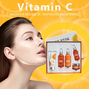 Set per la cura della pelle con etichetta privata Anti-invecchiamento organico sbiancante Set per la cura della pelle vitamina C